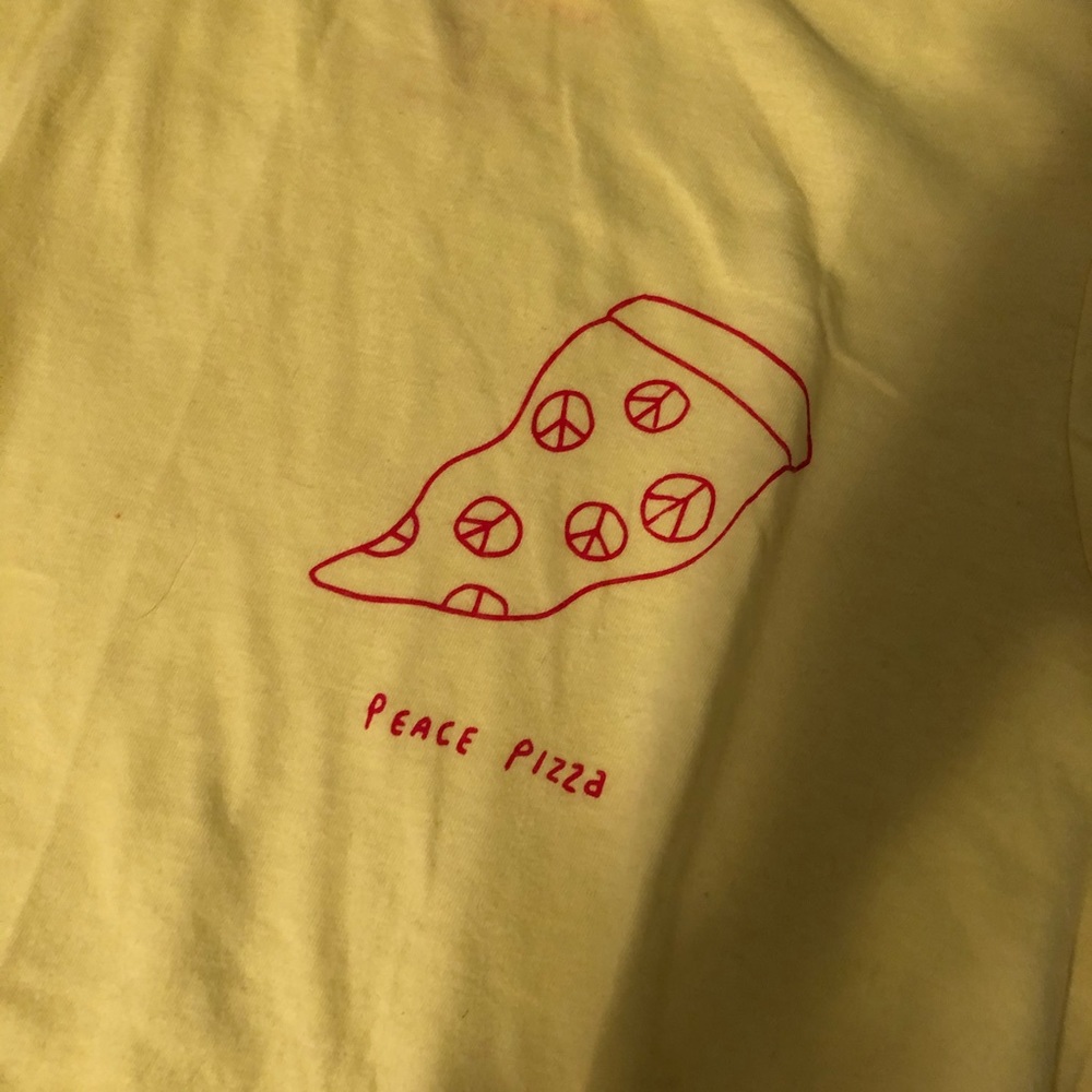 Like new Peace Pizza UO t-shirt - Picture 2 of 3